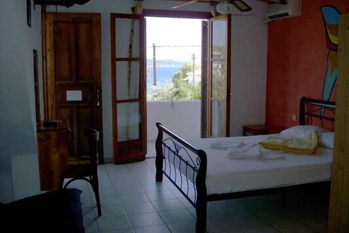 Room 67 of 119