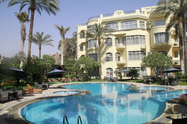 Pool 55 of 117
