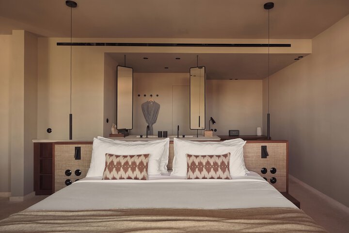 Room 91 of 225