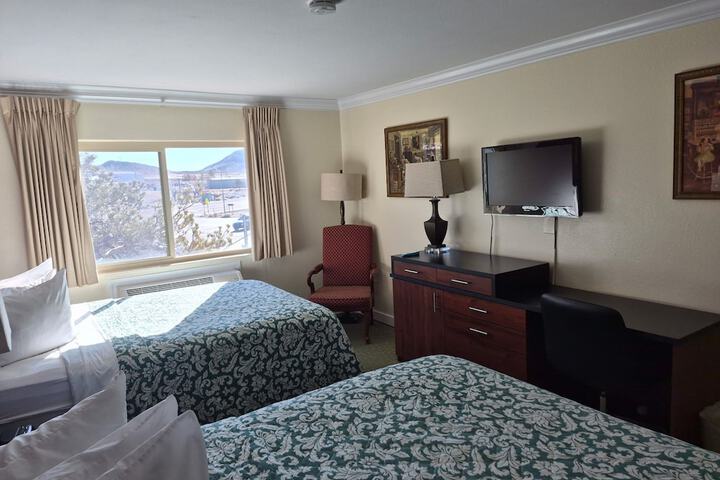 Room 4 of 29