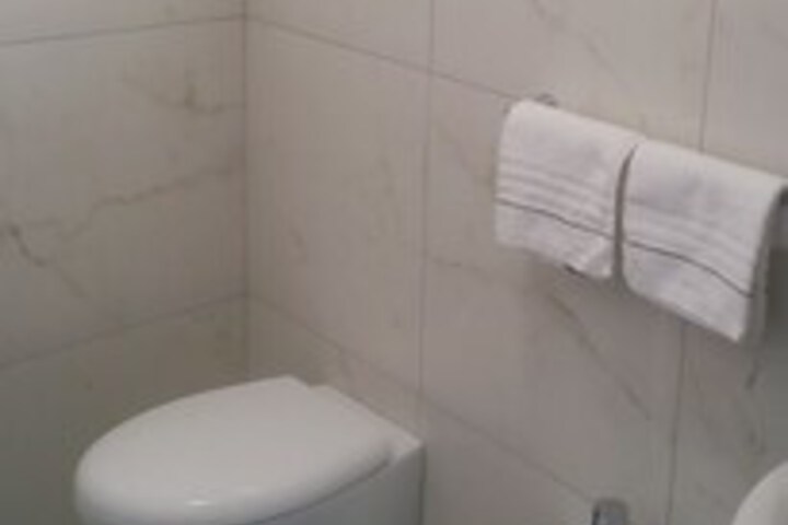Room 85 of 126