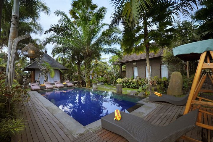 Pool 23 of 45