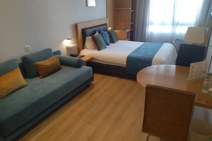 Room 58 of 108