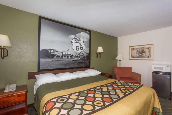 2 Queen Beds (4 of 8)