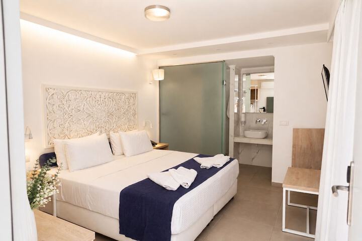 Room 35 of 125