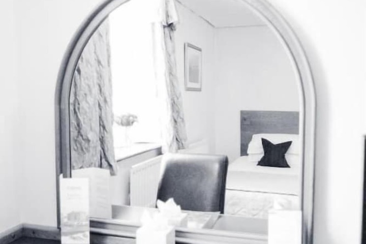 Room 46 of 128