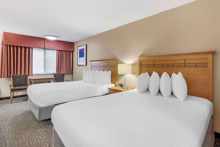 Room 21 of 37
