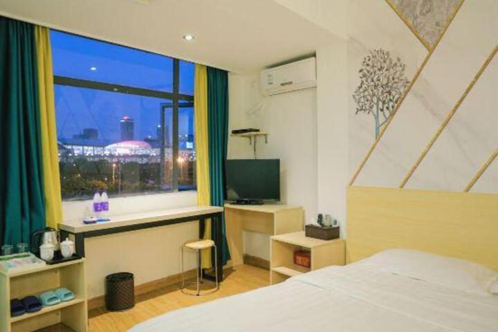 Boshi Meixiang Hotel (Guangzhou South Railway Station)