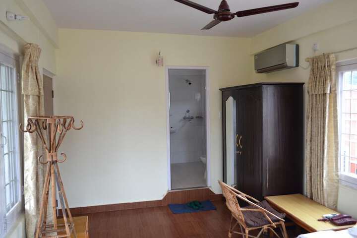 Room 18 of 35
