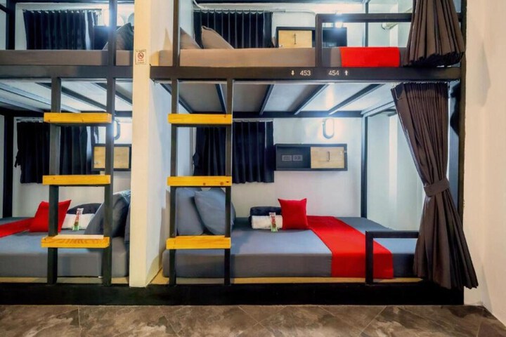 Room 60 of 70