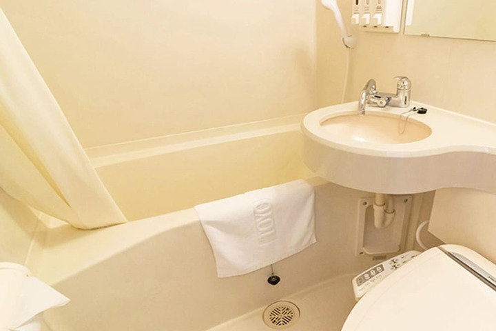 Clean Restrooms