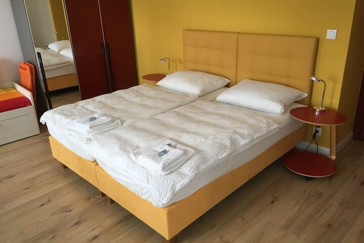 Room 21 of 41