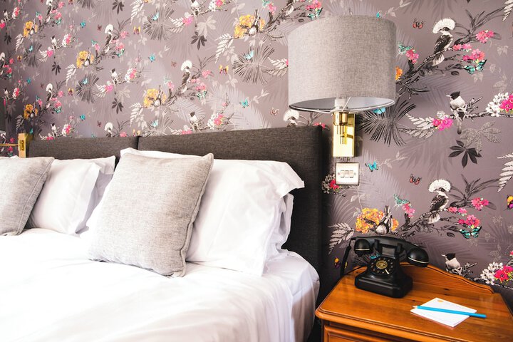 Room 26 of 101