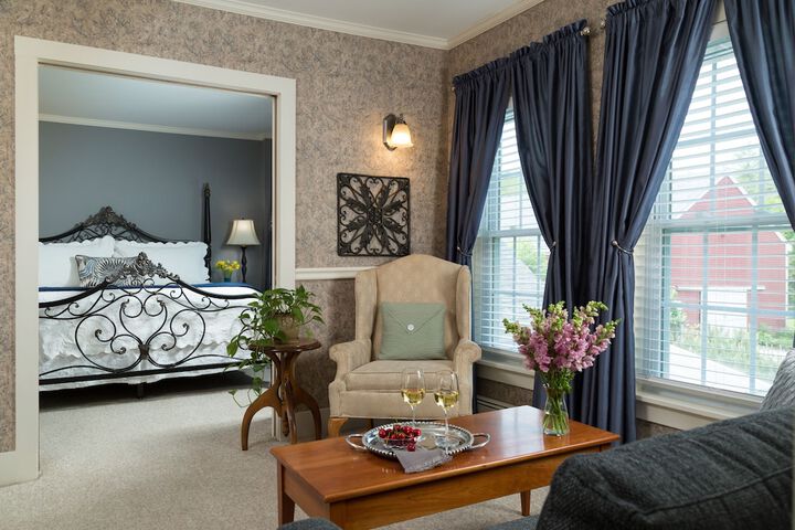 Room 21 of 107