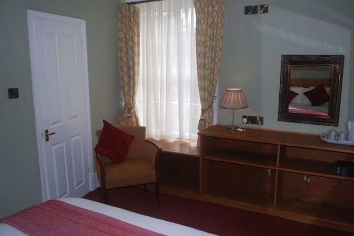 Room 26 of 45