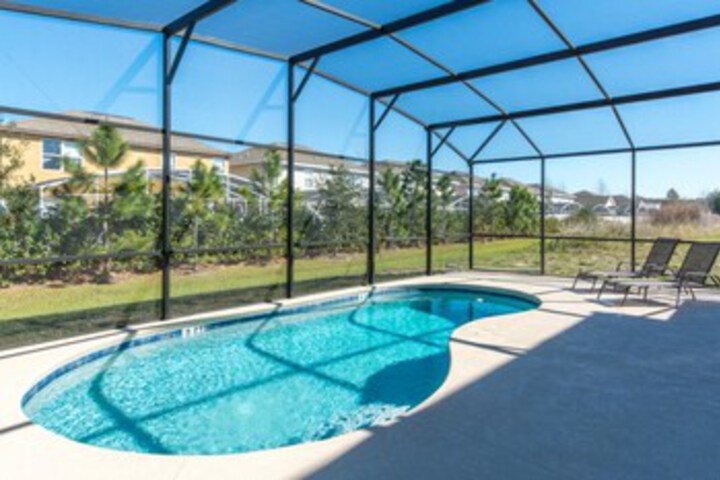 Bella Vida 6 Bedroom Home by Florida Star Vacations