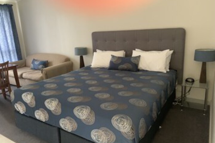 Room 19 of 54