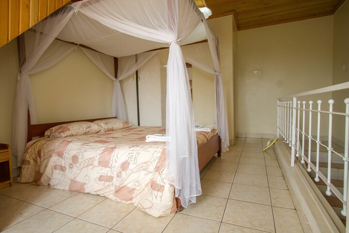 Room 19 of 57