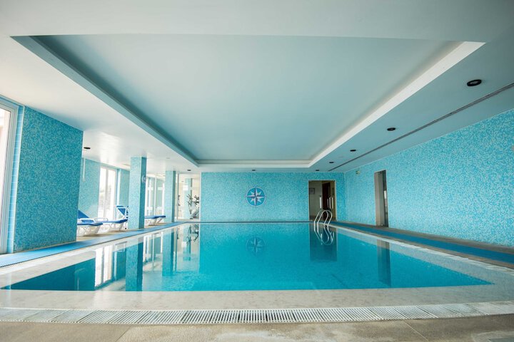 Pool 49 of 129