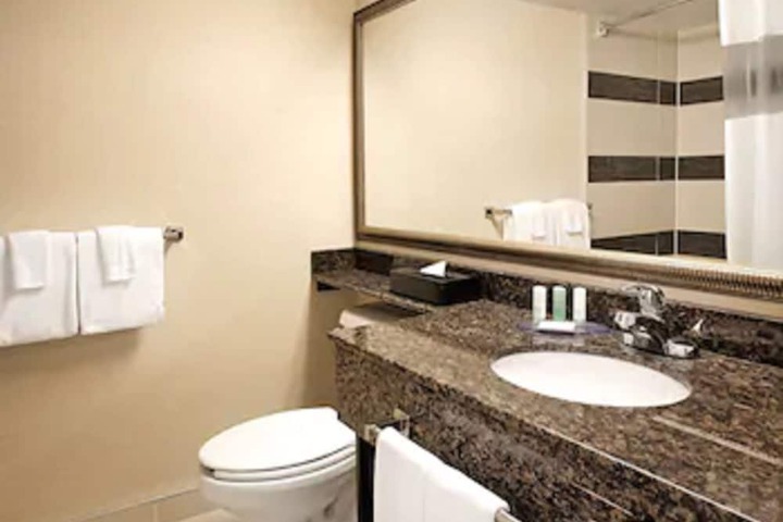 Clean Restrooms