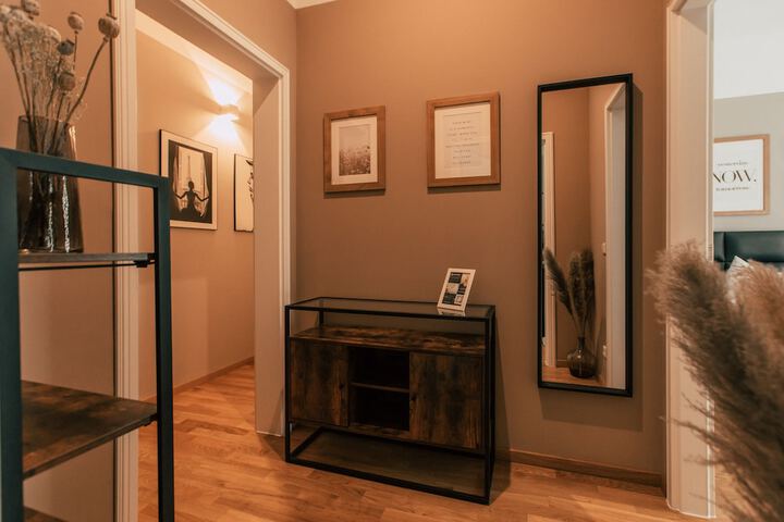 Room 65 of 289