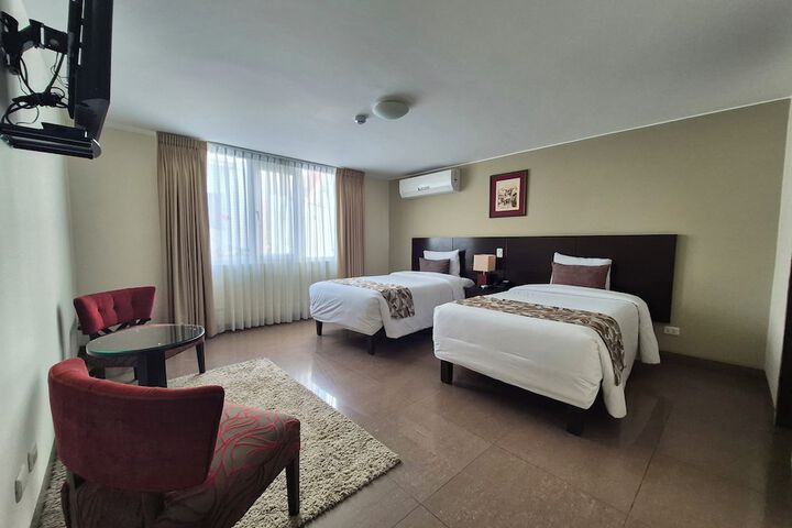 Room 47 of 72