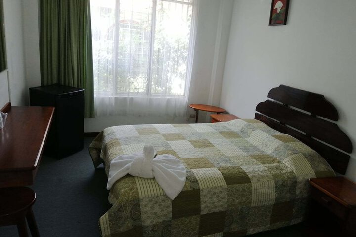 Room 21 of 49