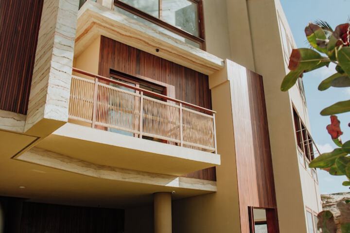Hotel 79 of 79