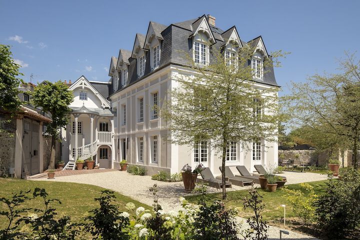 Exterior of Hôtel Saint-Delis & Spa - Relais & Châteaux