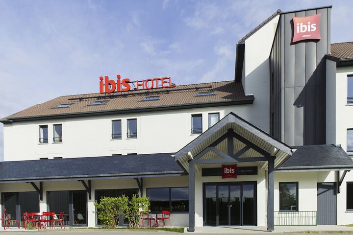 Hotel 64 of 73