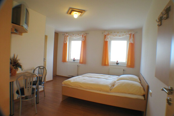 Room 2 of 11
