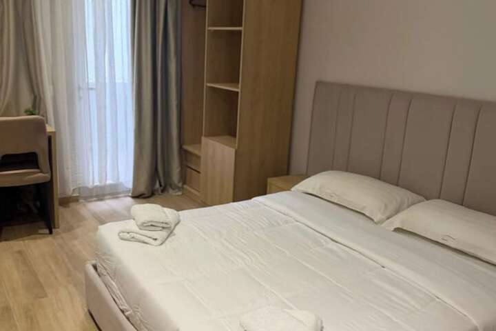 Room 25 of 65