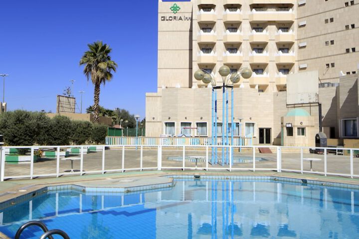 Pool 35 of 63