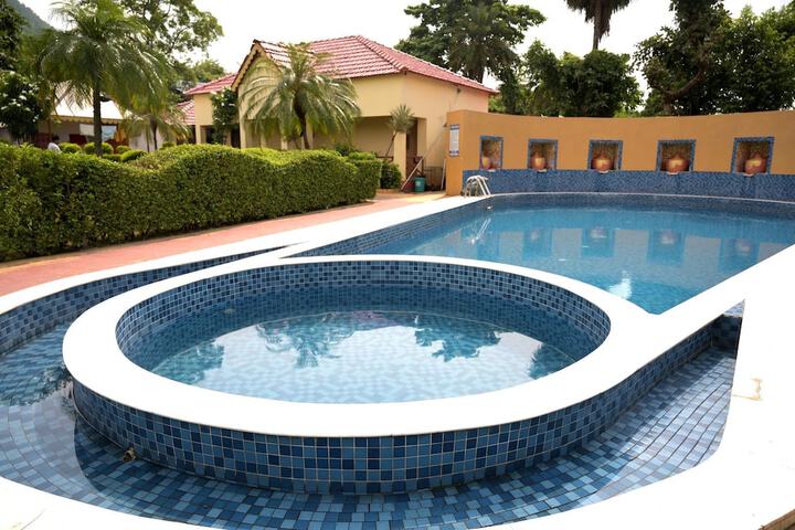 Pool 34 of 57