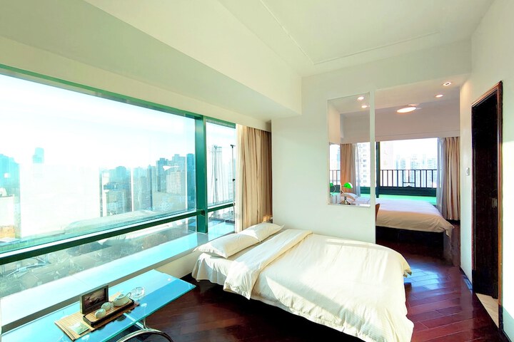 Room 49 of 69