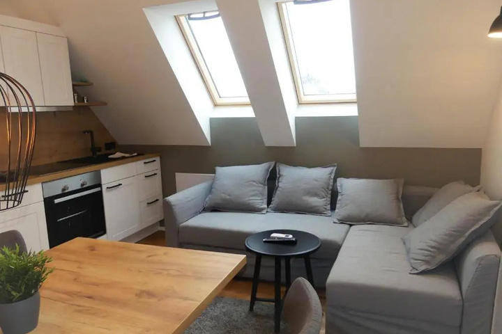 Room 3 of 13
