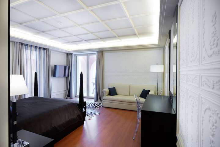Room 36 of 160