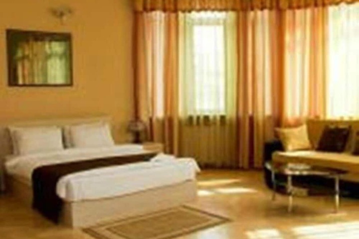 Room 14 of 35