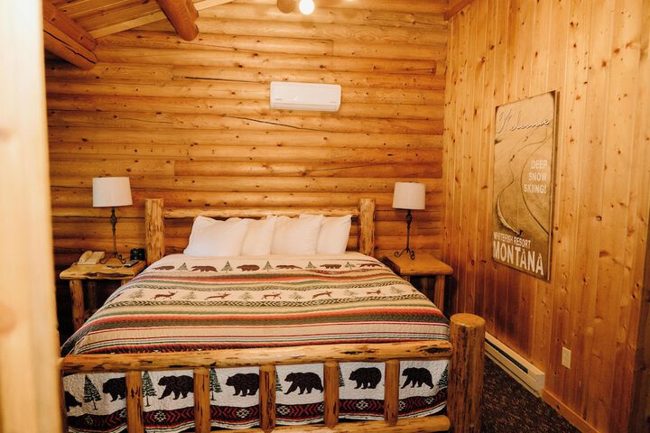 Room 18 of 74