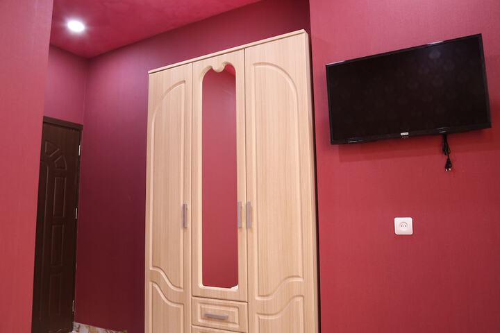 Room 15 of 30