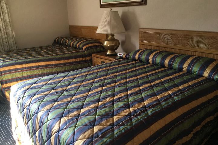 Room 22 of 50