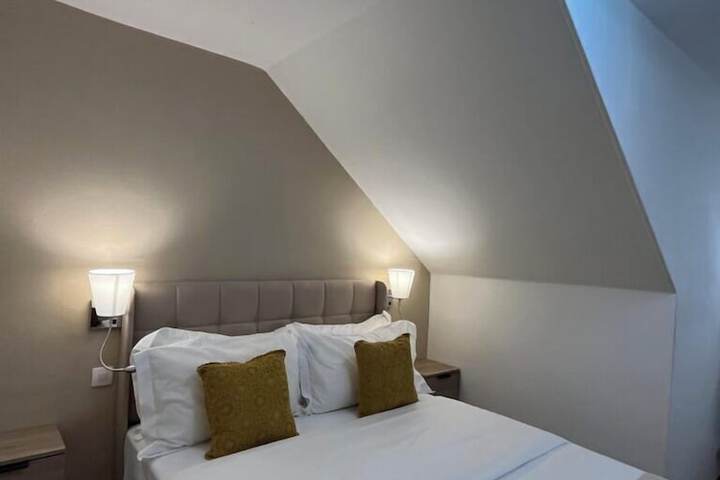 Room 20 of 69