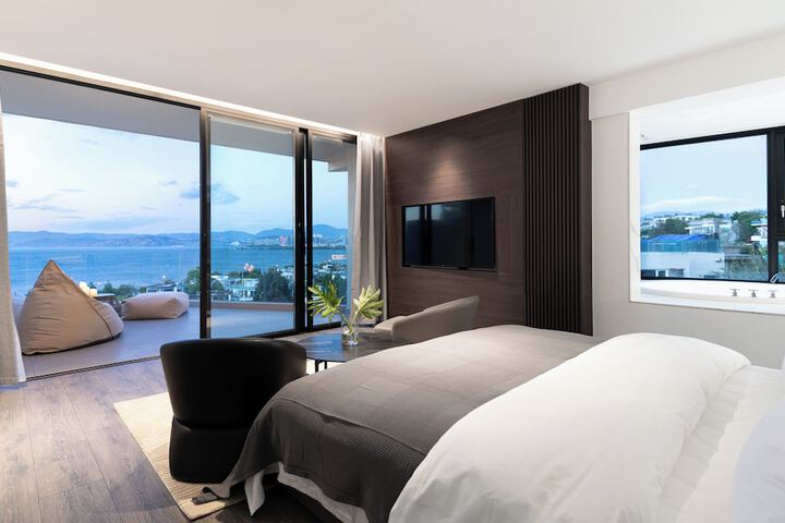 Room 54 of 288