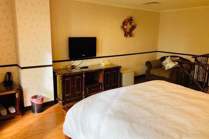 Room 25 of 67