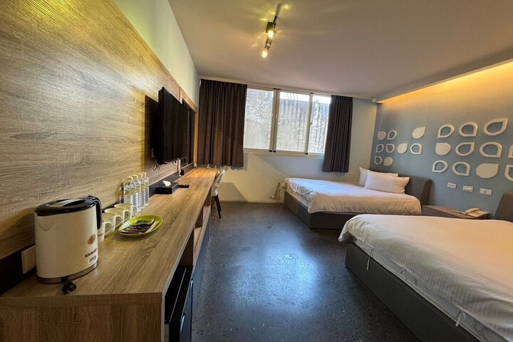 Room 35 of 118