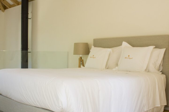 Room 2 of 148