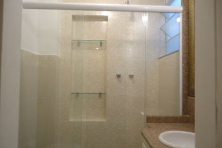 Room 3 of 14