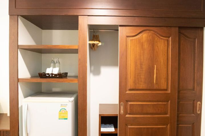 Room 11 of 72