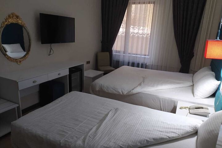 Room 14 of 31