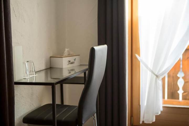 Room 12 of 54